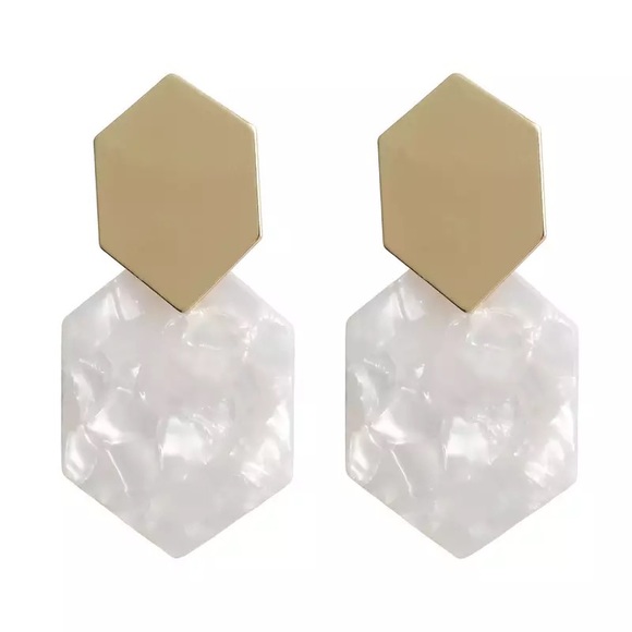 White Marble Geometric Earrings - Picture 2 of 2
